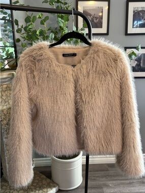 Women's Faux Fur Jacket in Beige